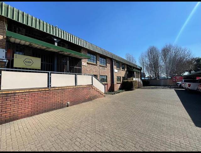 INDUSTRIAL PROPERTY TO RENT IN HENNOPSPARK